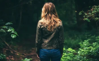 I Noticed That My DIL Runs into the Forest Every Day, So I Decided to Follow Her — What I Discovered Left Me Speechless