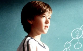 This 'Angelic' Child Star Stayed under the Radar — He Looks 'Unrecognizable' & Grew Beard to Hide from the Public