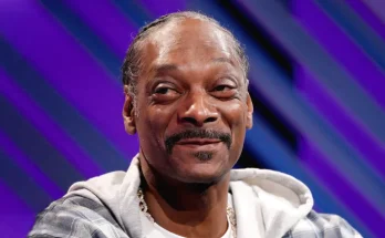 'Woah': Users Are Stunned By How Snoop Dogg's Wife Looks – Photos Of The Brown-eyed Beauty