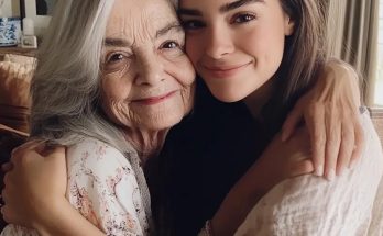 AT MY GRANDMA’S FUNERAL, I SAW MY MOM HIDING A PACKAGE IN THE COFFIN — I QUIETLY TOOK IT AND LOOKED INSIDE Grandma and I shared a bond like no other—she was my safe place, my confidante. Growing up, I spent nearly every weekend at her house, listening to her stories, helping her bake, and sharing secrets I could never tell my parents. Losing her felt like a part of me was gone, and as I stood by her coffin, my heart ached. When I stepped away to speak with a guest, I glanced back and noticed my mom leaning into the casket, slipping something inside. It was so subtle that if I hadn't been watching, I would have missed it. It didn't sit right with me. My mom and Grandma had always had a strained relationship, and I knew Grandma would never have asked for something to be put in the casket without telling me. It felt… off. After the ceremony, as people began to leave, I went back to the coffin. I spotted a tiny corner of a wrapped package, barely visible under Grandma's body. I reached in, carefully took the package, and slipped it into my purse, hoping no one had seen me. Part of me felt guilty, as if I was betraying my mom, but the urge to protect Grandma's memory won. Later, alone in my room, I unwrapped the package, feeling like I was about to uncover something very important. ⬇️