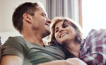 7 Hilarious Jokes about Husband and Wife Relationships