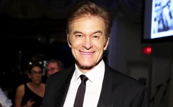 What Dr. Oz's Blonde-Haired Wife and Mom of His 4 Kids, Who 'Rubs' His Head, Looks Like