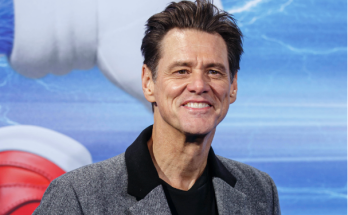 Comedy Legend Jim Carrey Says Goodbye to