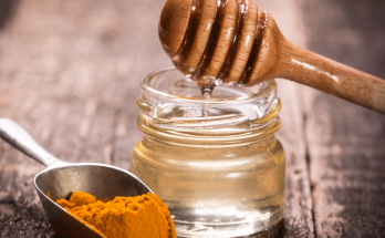 Turmeric Honey: Nature’s Miracle Antibiotic That Leaves Experts in Awe