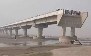 Three people killed after sat nav sends their car along unfinished bridge The incident occurred in India