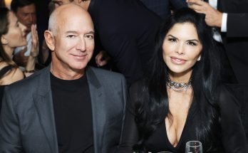 'Stunning!': Jeff Bezos' Fiancée Lauren Sanchez Wows in an 'Exquisite' Peach Gown at the Inaugural Ball – Photos