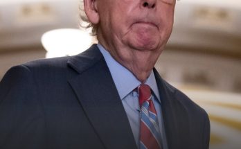 Mitch McConnell announces retirement